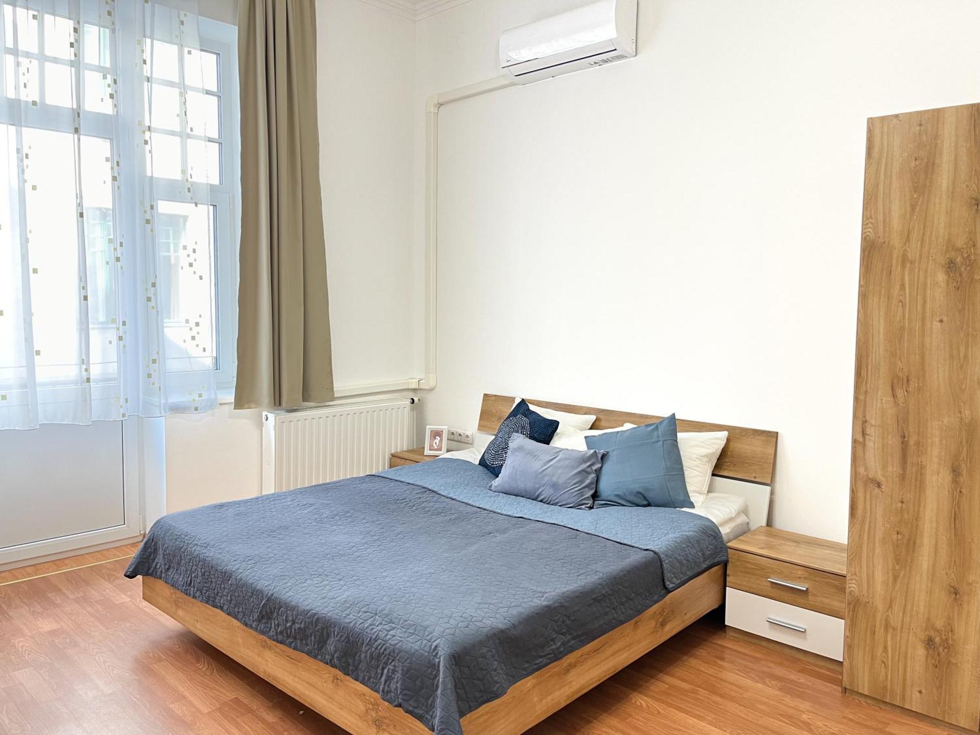 Majestic Residency - 3 Bedrooms Apartmán *